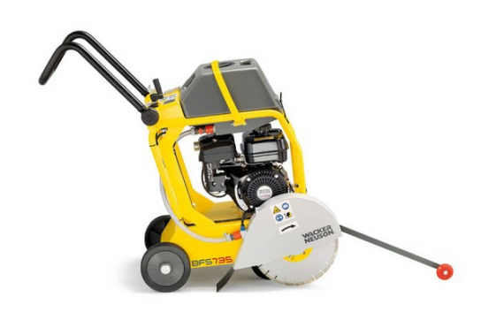Нарезчик швов бензиновый Wacker Neuson BFS 735 A по выгодной цене в Астане. Надежное качество и лучшие условия ждут вас.